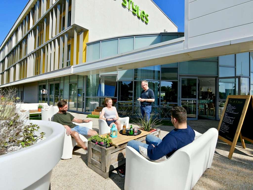 Ibis Budget Nantes Reze Aeroport المظهر الخارجي الصورة