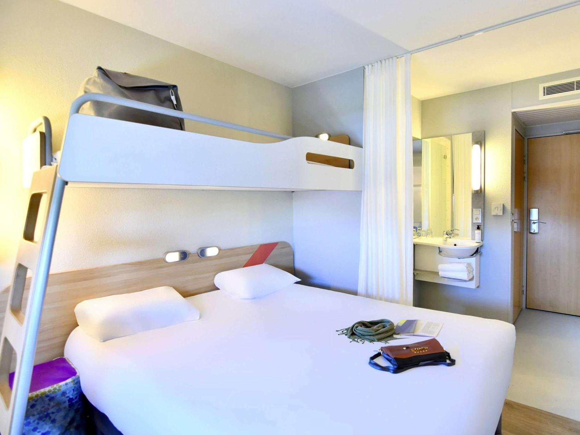 Ibis Budget Nantes Reze Aeroport المظهر الخارجي الصورة